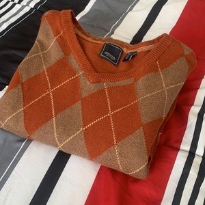 Burnt Orange Arrow 2XL V-Neck Sweater